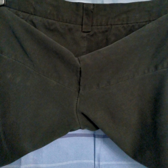 Tommy Bahama Shorts - Picture 7 of 11